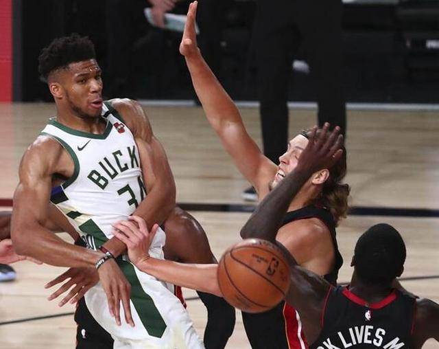  巴特勒硬扛字母哥防守热火加时险胜雄鹿迎四连胜