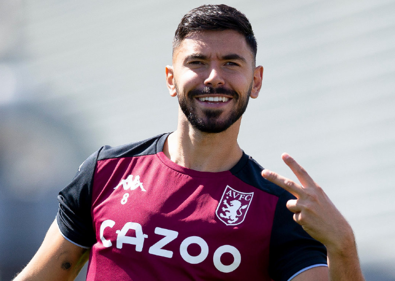  阿斯顿维拉主场不敌布伦特福德遇冷门