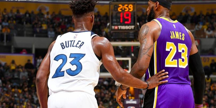 678体育官网- 尼克斯布伦森关键三分，复仇猛龙成功